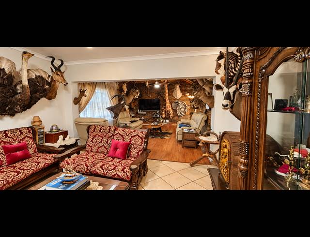 4 BEDROOM HOUSE FOR SALE IN RYNFIELD